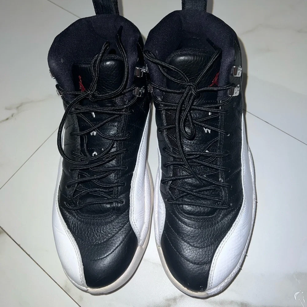 Nike Air Retro 12